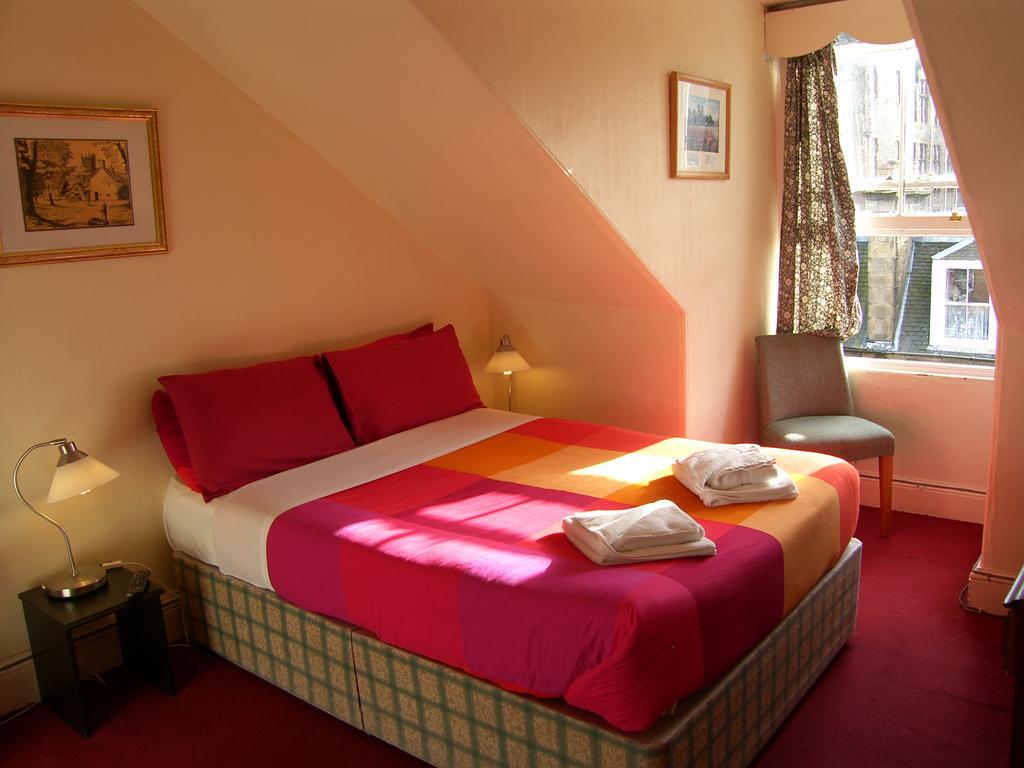 Regis Guest House EDI Zimmer foto