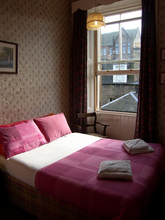 Regis Guest House EDI Zimmer foto