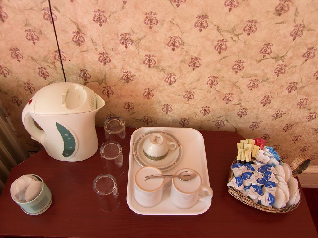 Regis Guest House EDI Zimmer foto